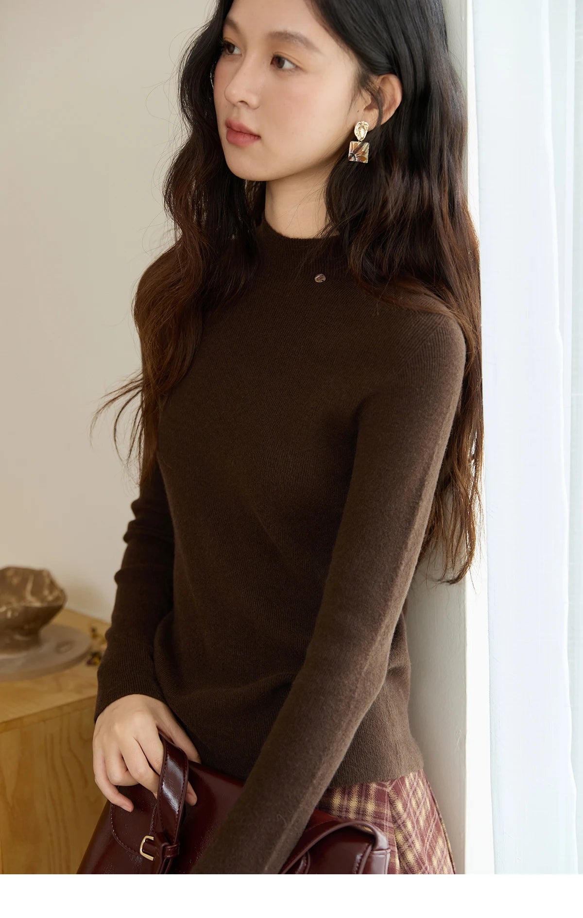 Mishow Minimalist Mock Neck Slim Pullover MXE48Z2583