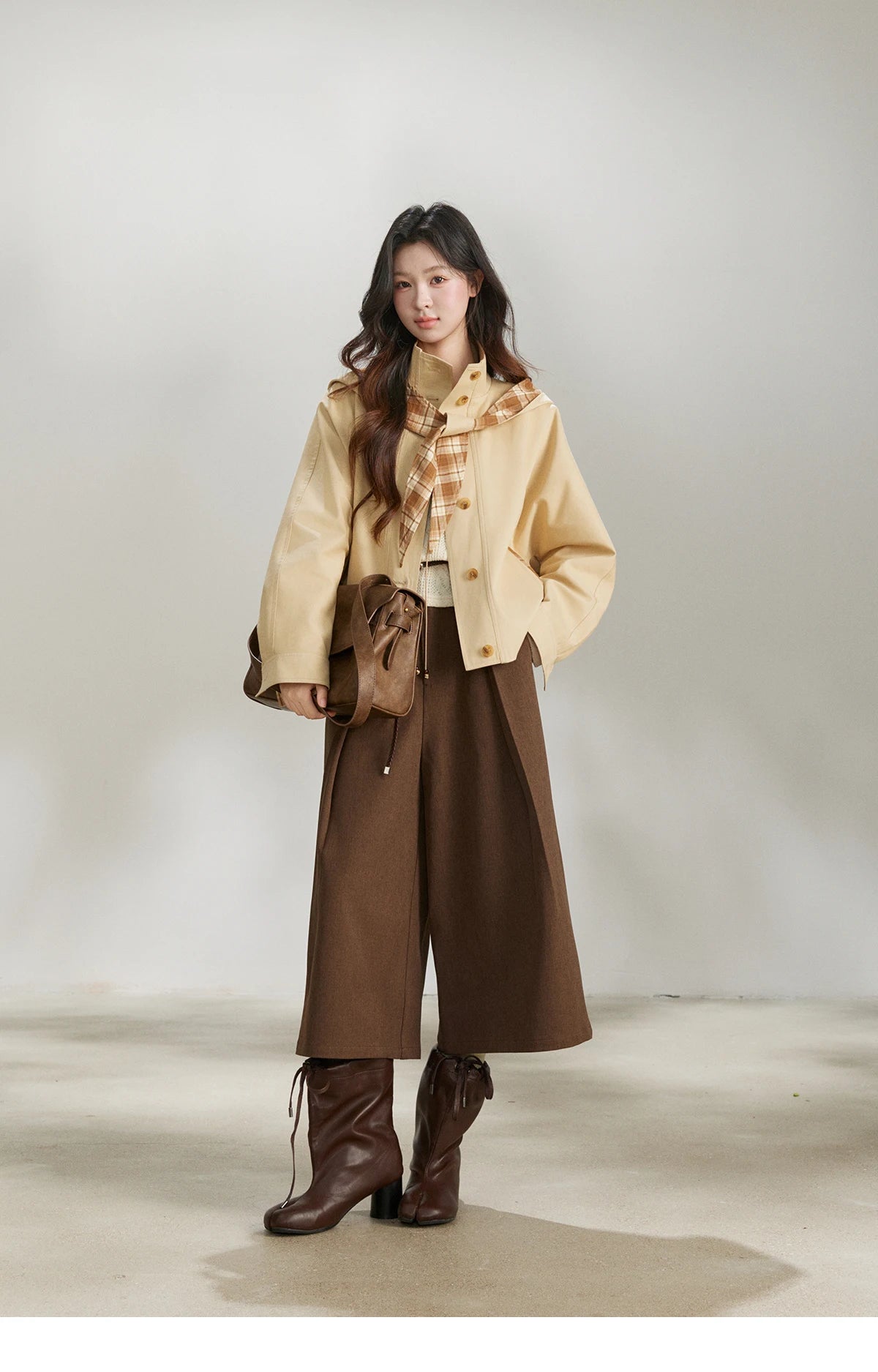 MISHOW Khaki Cropped Trench Coat Lapel Stand Collar MXF108W1003
