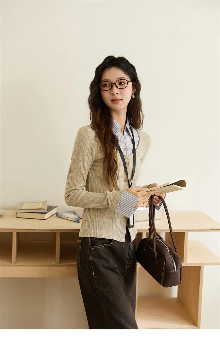 Mishow Oat Fake Two Shirt Collar Splicing Cuffs Sweater MXE46Z2535