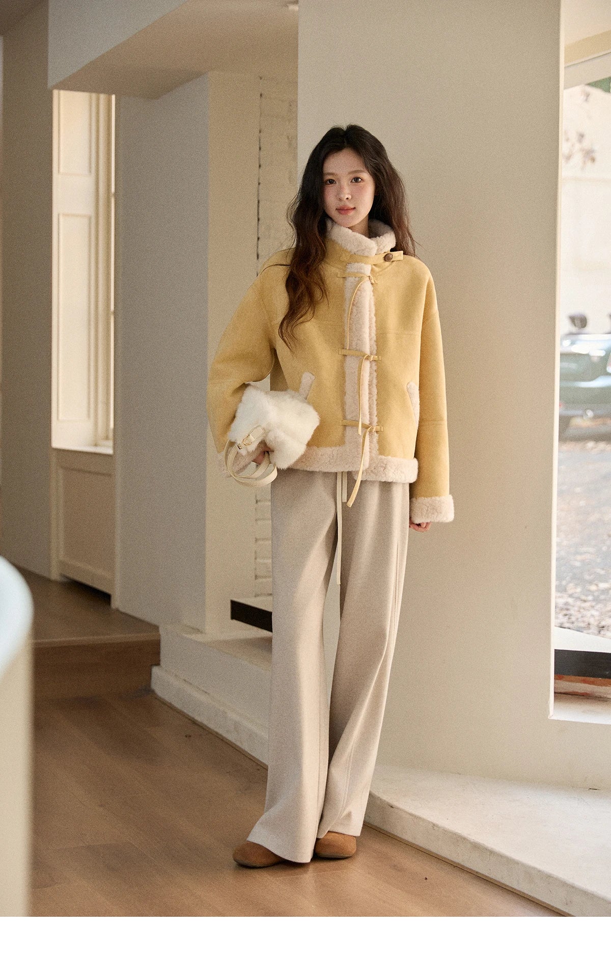 MISHOW Yellow Suede Fur Collar Short Coat Single-Breasted MXE89W0897