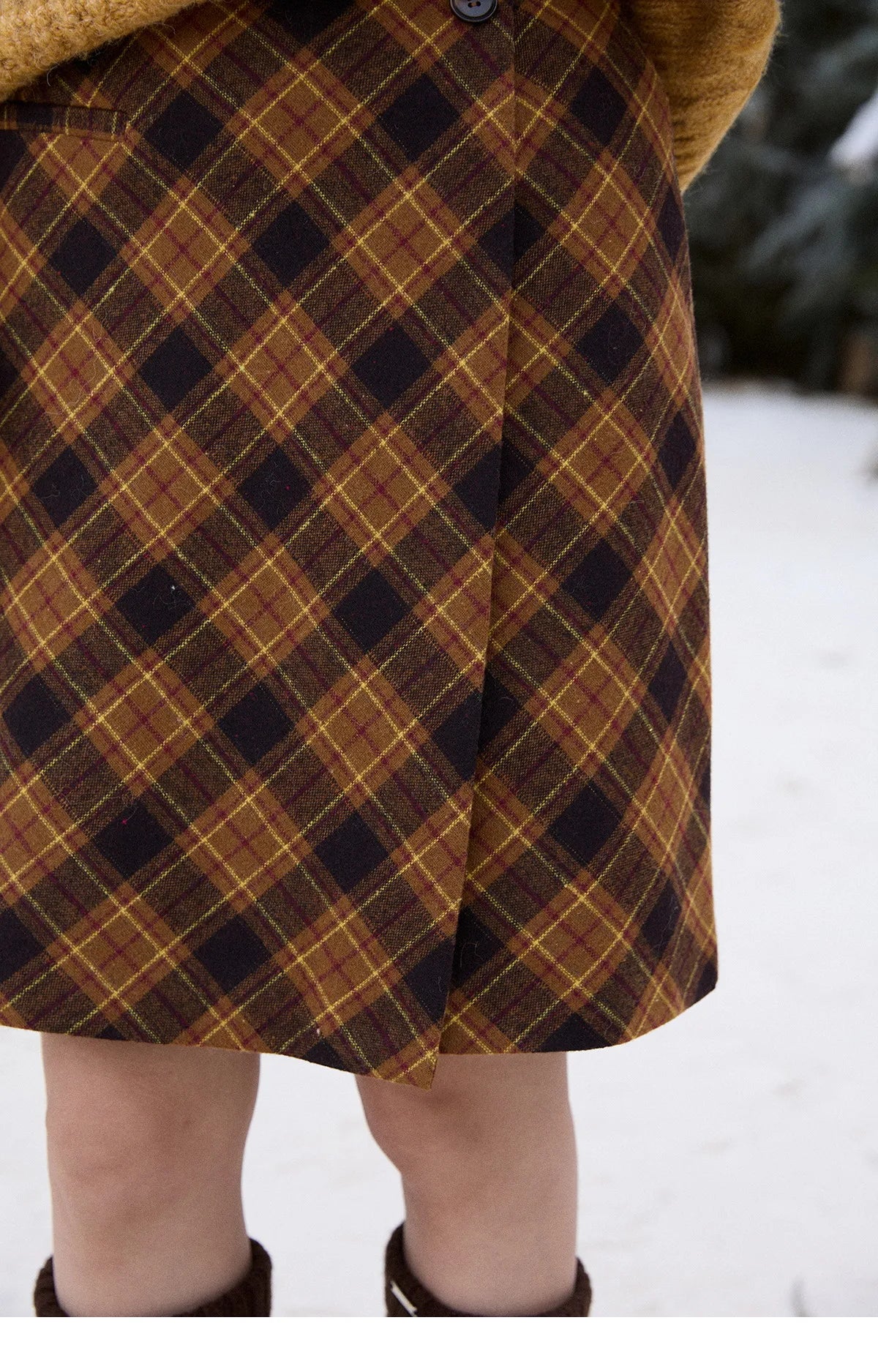 Mishow Retro Plaid Brushed High Waist Warm Skirt MXE91B2457