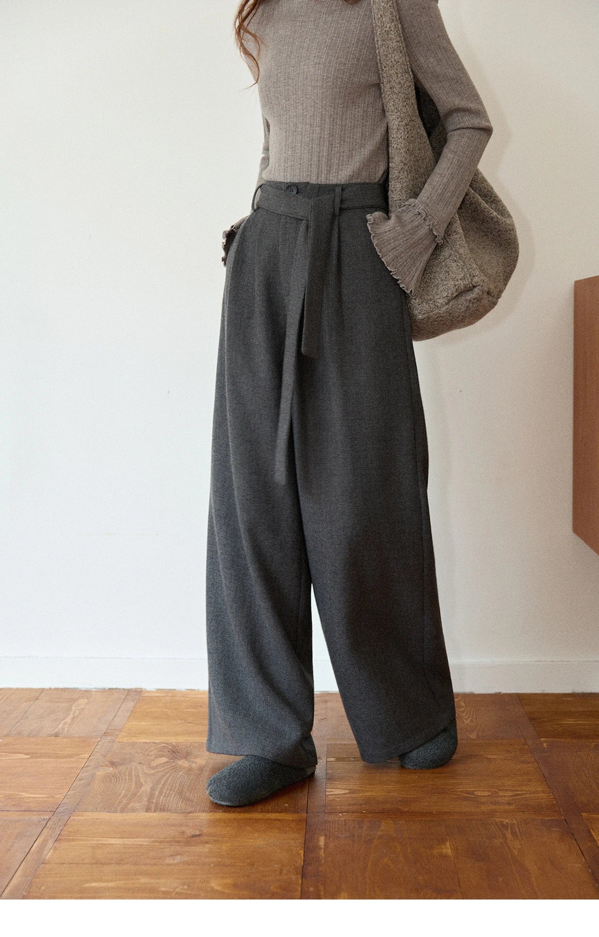 MISHOW Retro Gray Wide-Leg Pants Elastic Waist Warm MXE89K1099