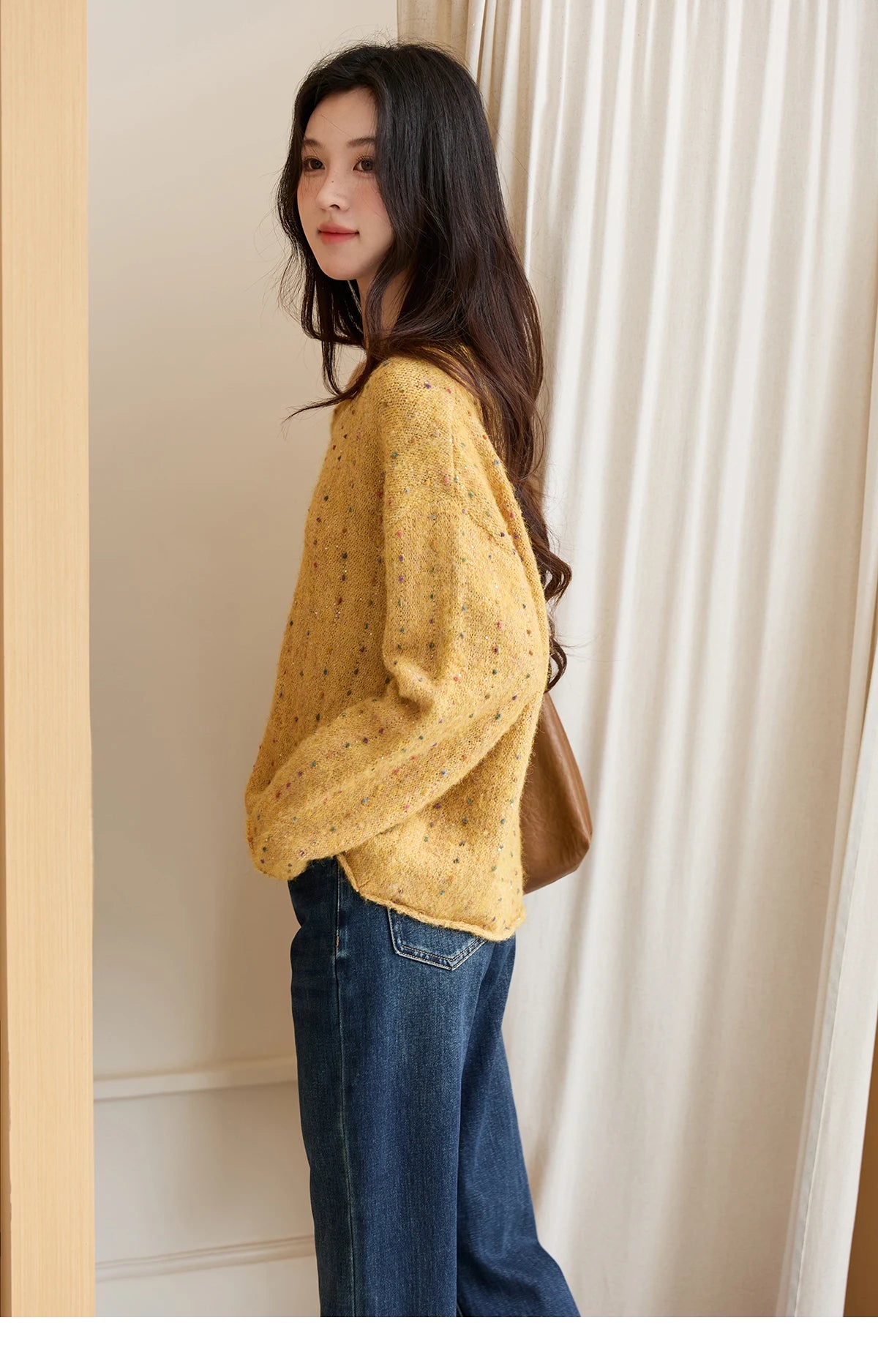 Mishow Retro Yellow Sequins V-Neck Pullover MXE47Z2572