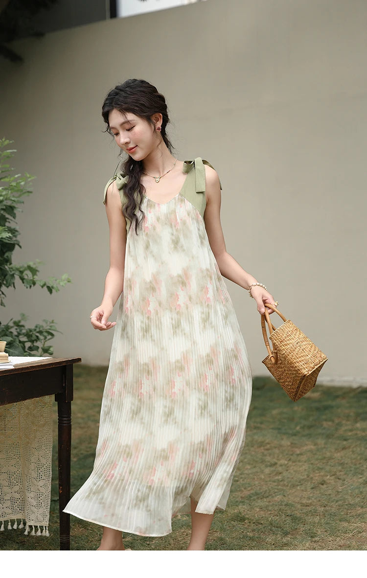 Mishow French Floral Suspender Vacation Dress MXD28L1862