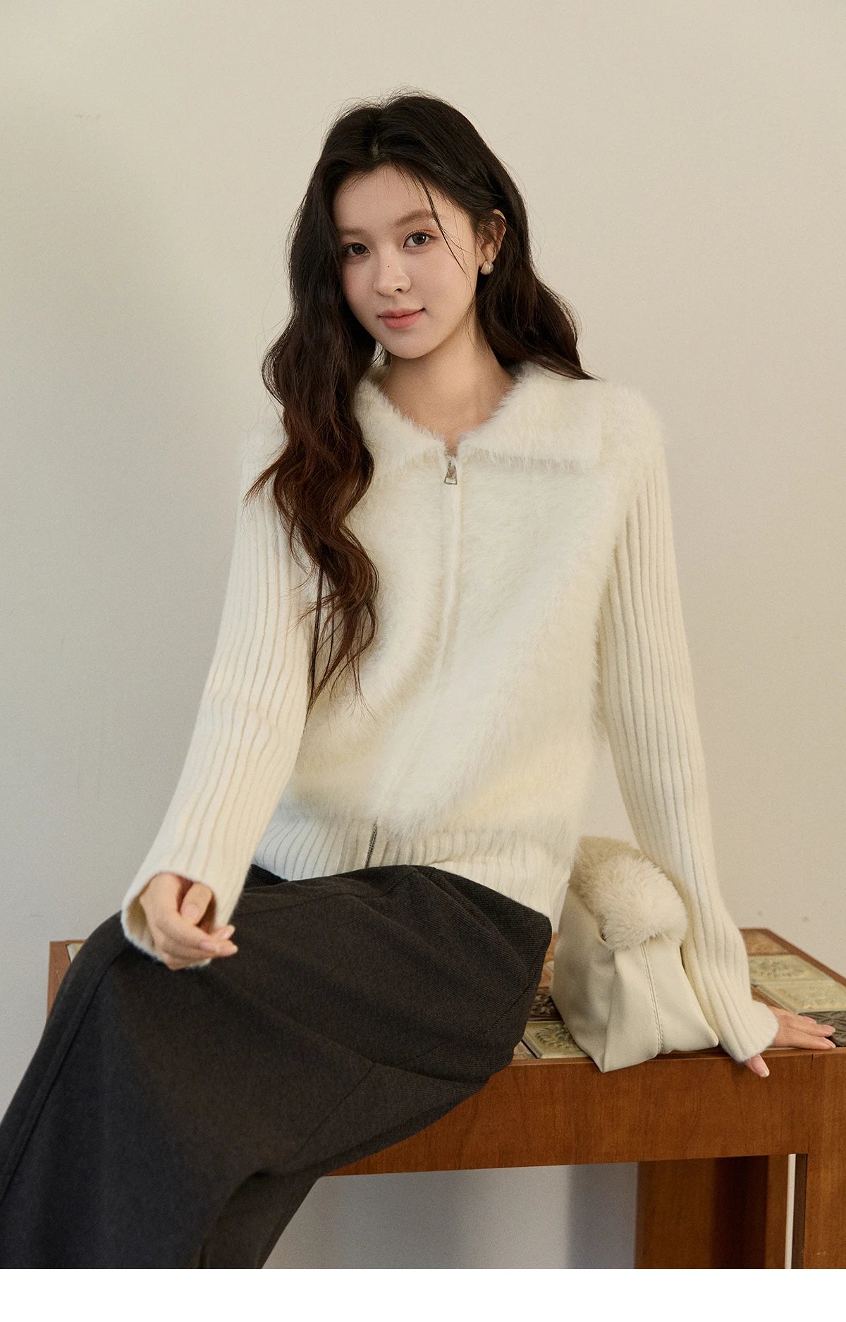 Mishow White Faux Fur Fake Two-Piece Zipper Cardigan MXE94Z2992