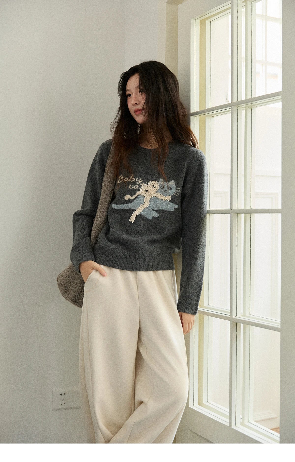 Mishow Cat Jacquard Three-Dimensional Bow Pullover MXE86Z2750