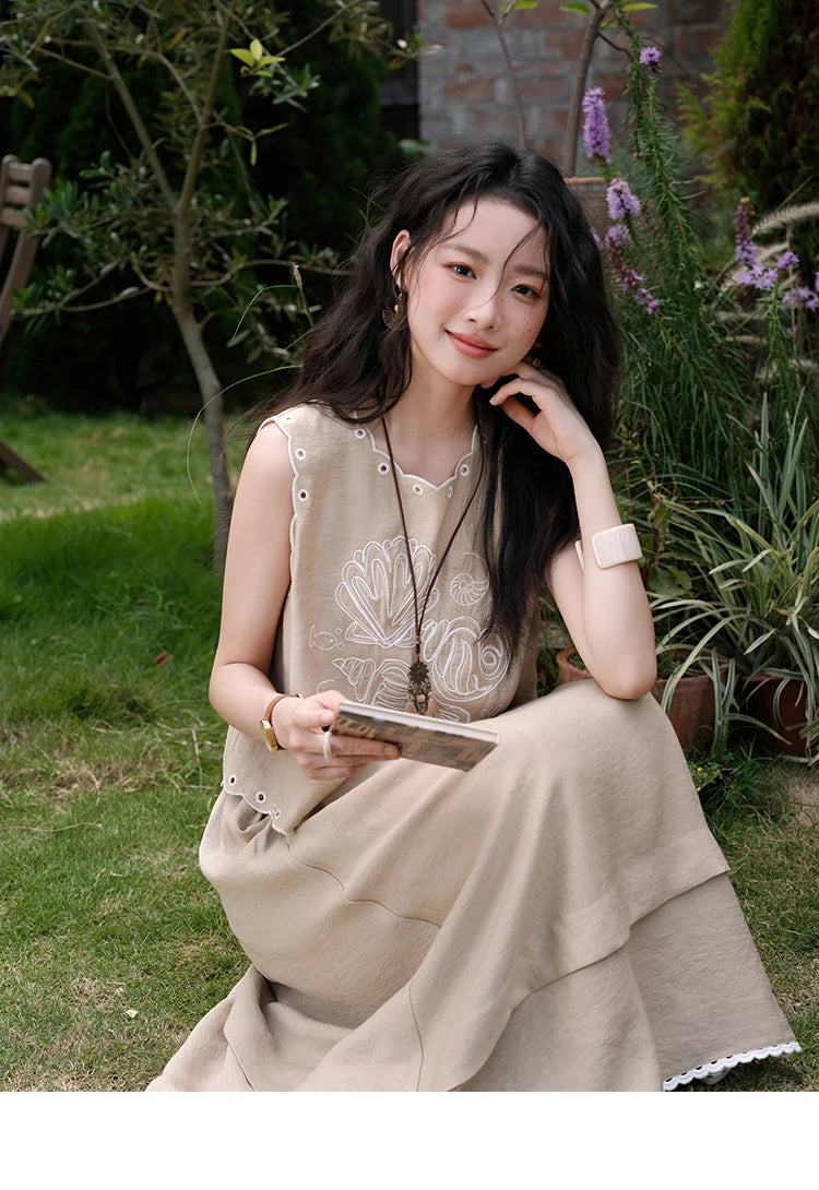 Mishow Hollow Embroidery Top & Lace Skirt Set MXE35T0594