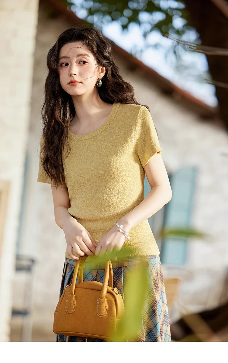Mishow Back Hollow Pearl Button Knit Tee MXE13Z1072