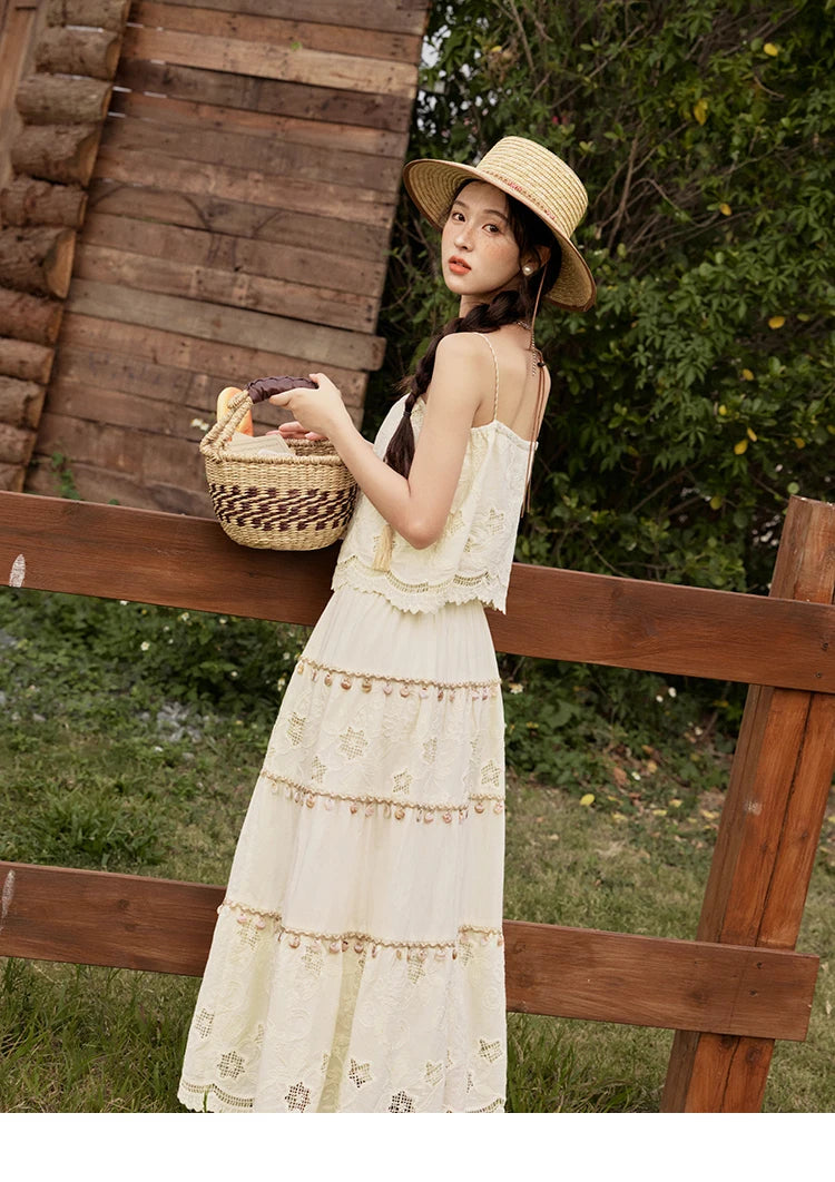Mishow Bohemian Sleeveless Embroidery Top & Long Skirt Set MXE34T0568