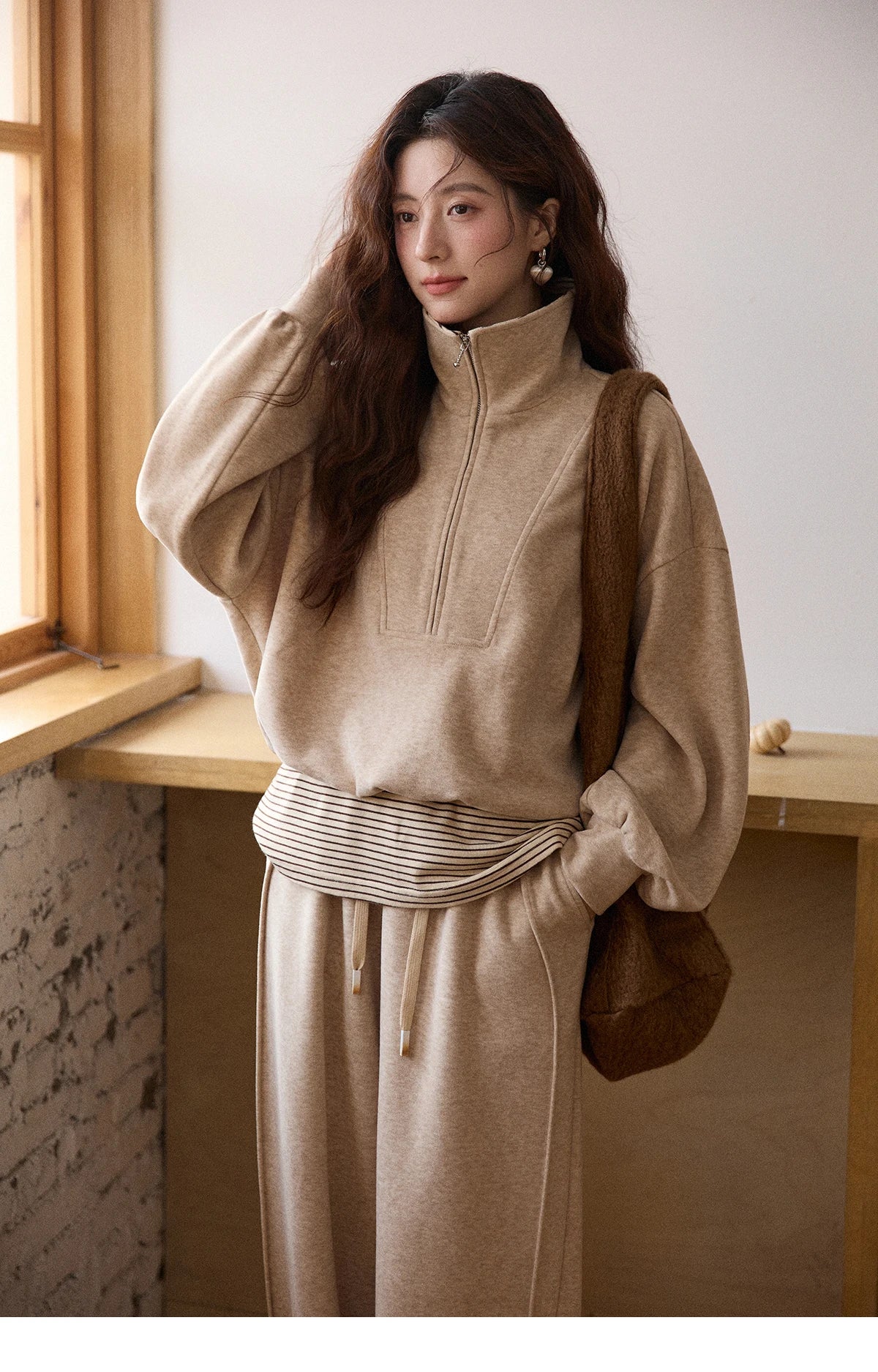 Mishow Retro Striped Lapel Half-Zip Sweatshirt & Wide Leg Pants Set MXE87T1425