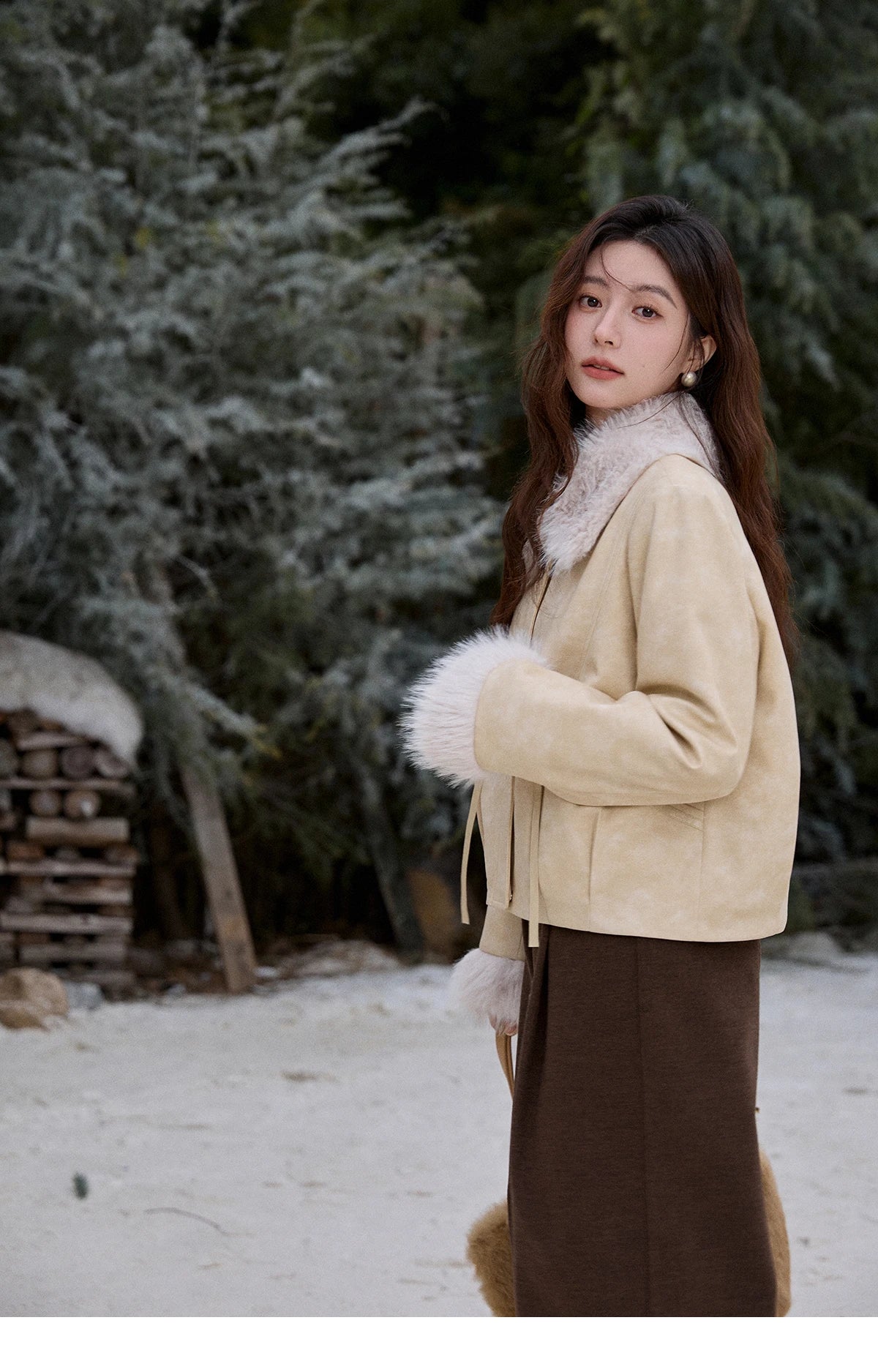 Mishow Apricot Suede Plush Collar Jacket MXE91W0987