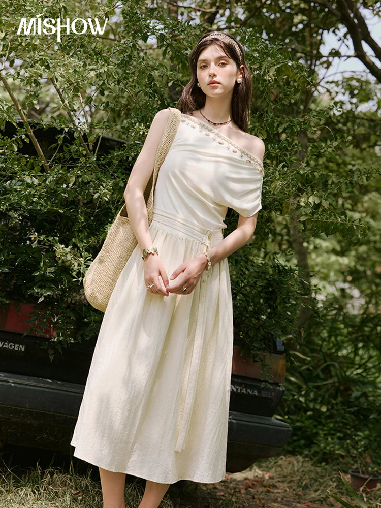 Mishow Shell Webbing Oblique Collar Slim Dress MXE31L2189