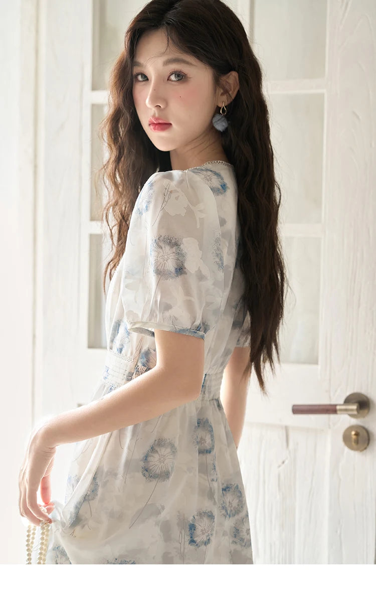 Mishow Taraxacum Print V-Neck Puff Sleeve Dress MXC39L1555