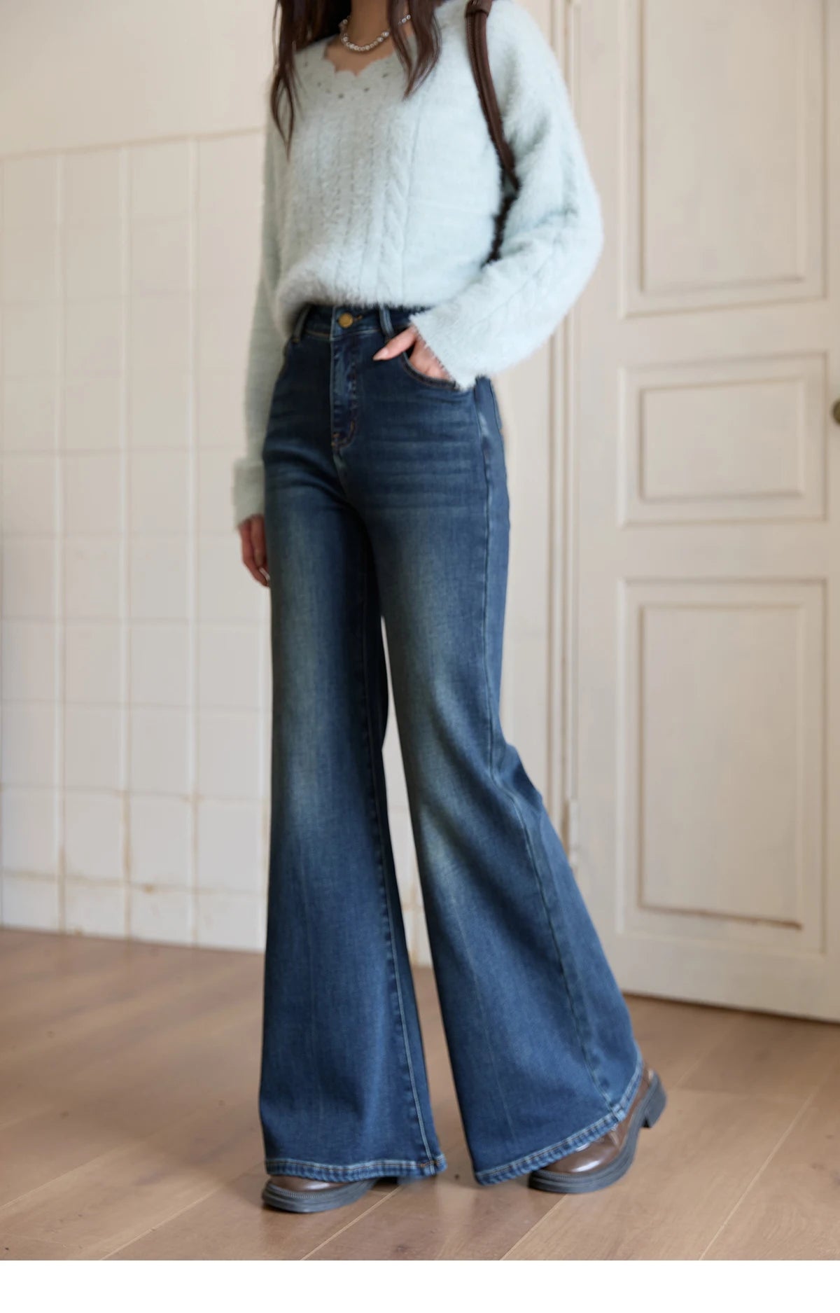 Mishow Denim Blue Flared High Waist Jeans MXE51K1092