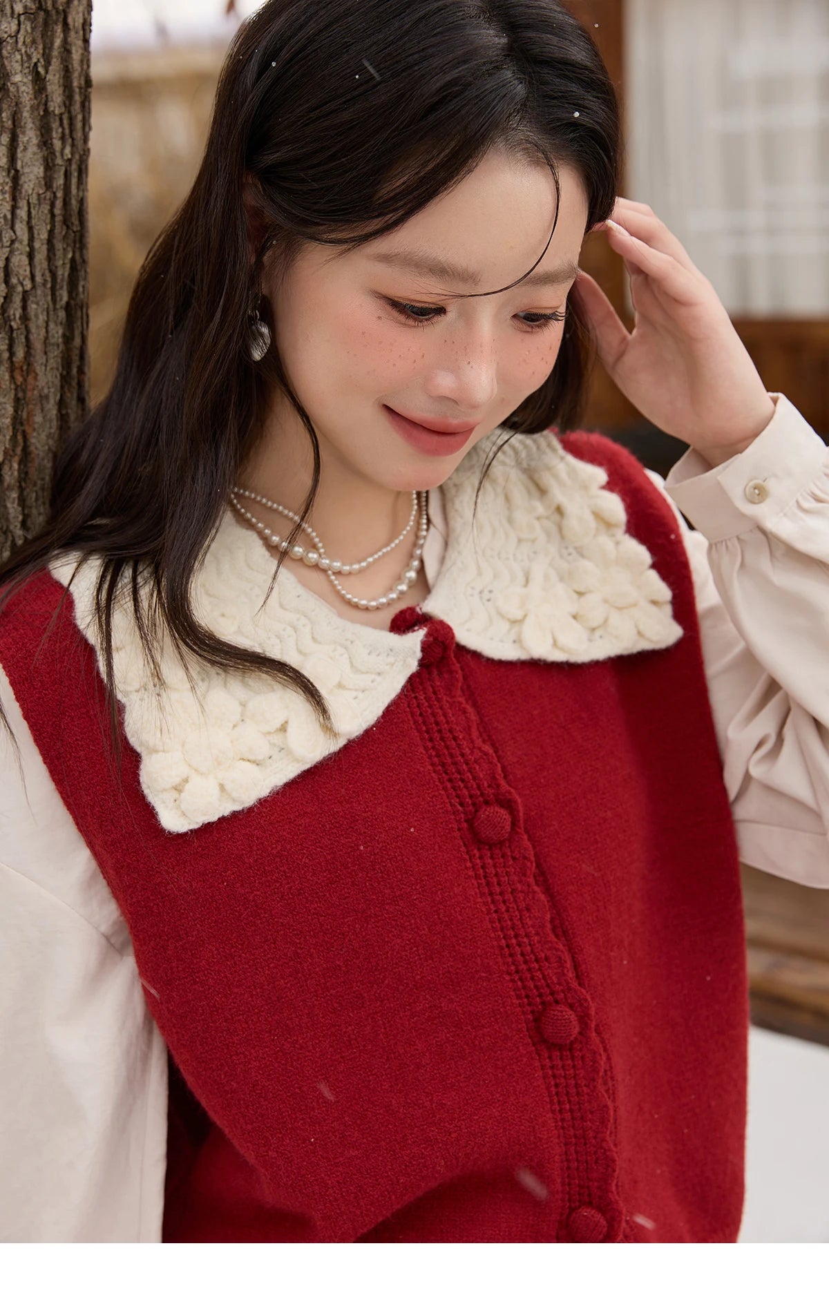 Mishow Black Peter Pan Collar Knitted Vest MXE45Z2484