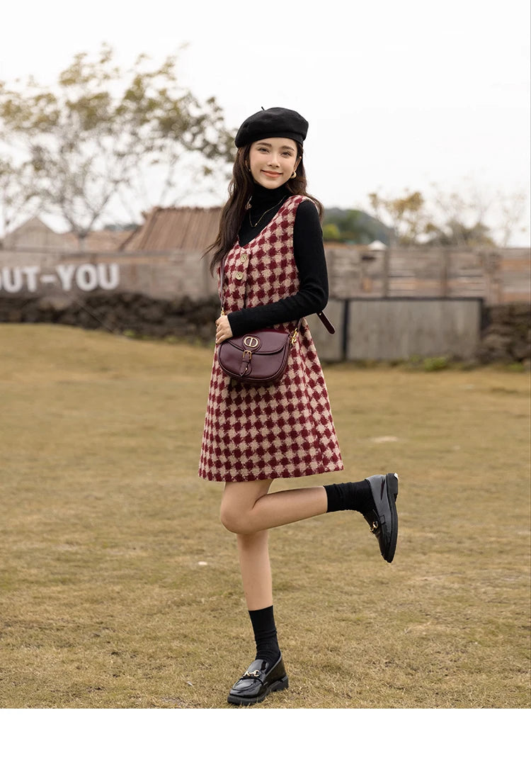 Mishow Plaid V-Neck Sleeveless Woolen Vest Dress MXB47L1332