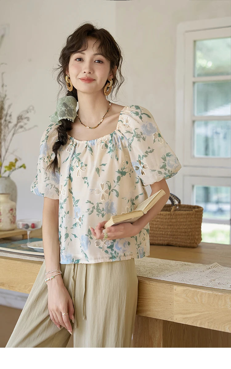 MISHOW Floral Hollow Blouse Square Collar Puff Sleeve MXD29X1602