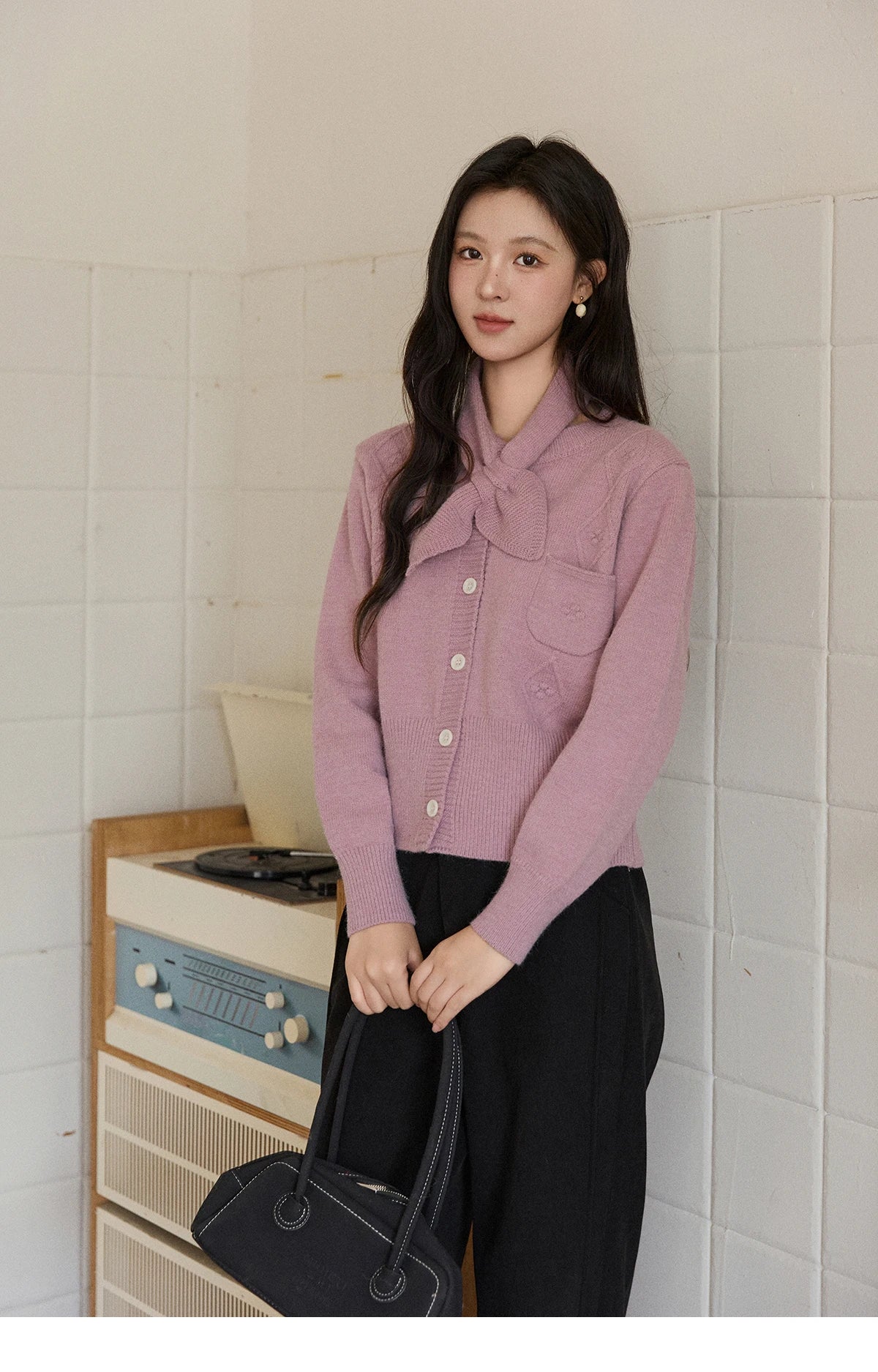 Mishow Taro Purple Detachable Scarf Sweater MXE91Z2825