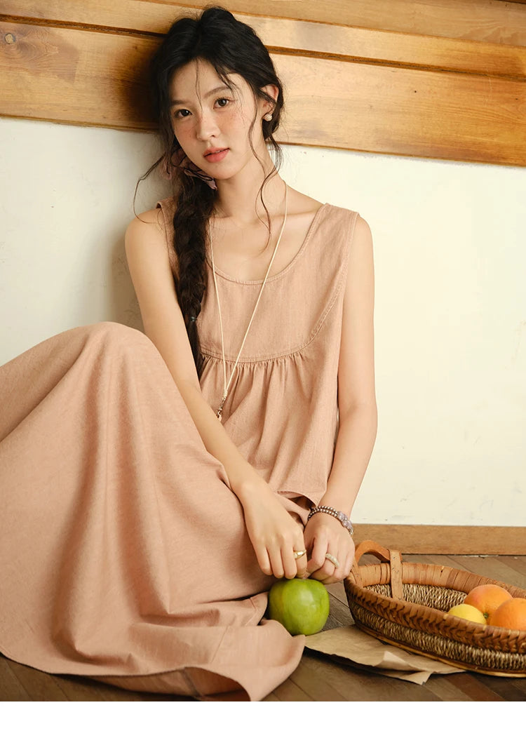 Mishow U-Neck Sleeveless Top & A-Line Skirt Set MXE35T0606