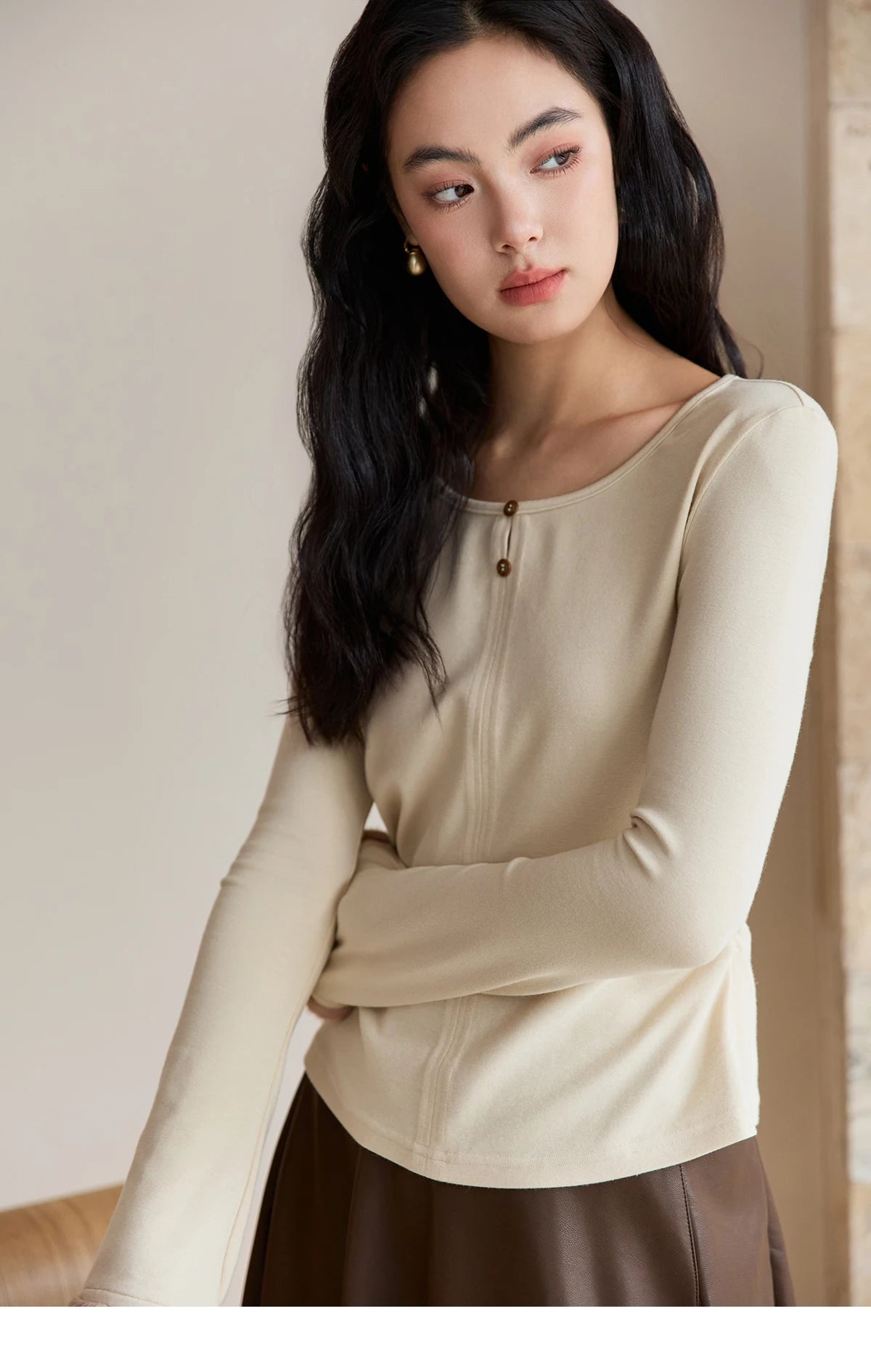Mishow Apricot Brushed Knit Pleated Pullover MXE48Z2517
