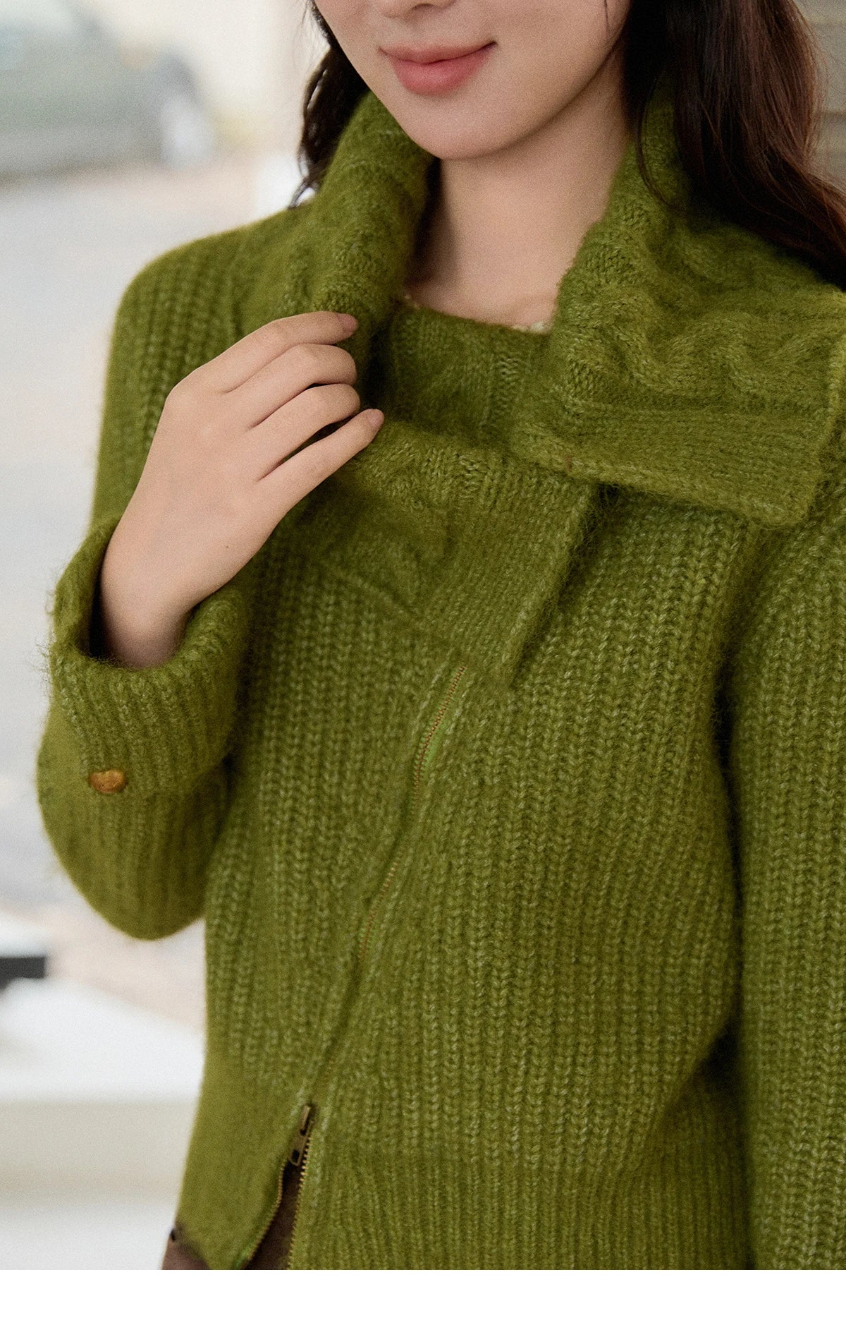 Mishow Green Wool Blend Long-Pile Large Lapel Pullover MXE90Z2760