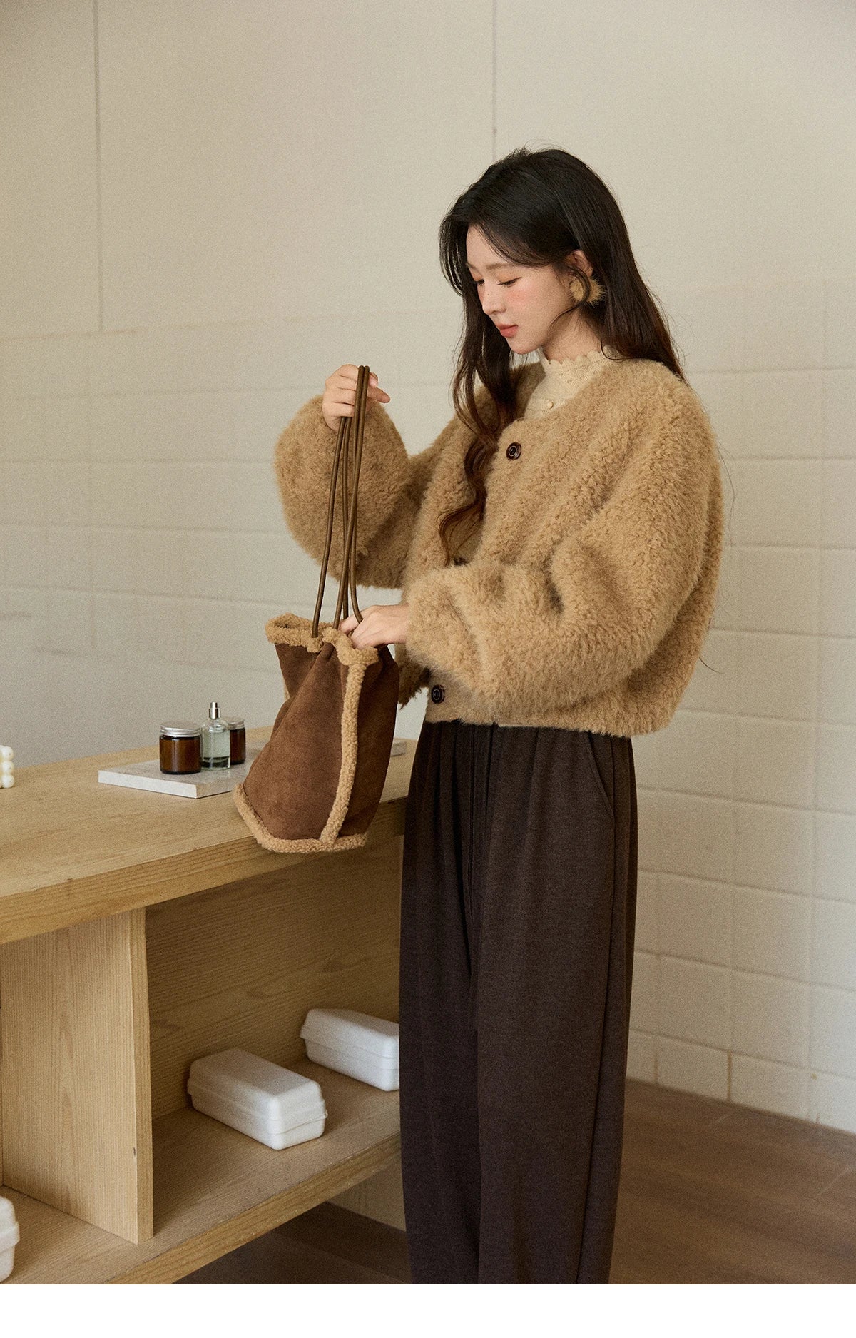 Mishow Retro Lamb Wool Crew Neck Jacket MXE90W0995