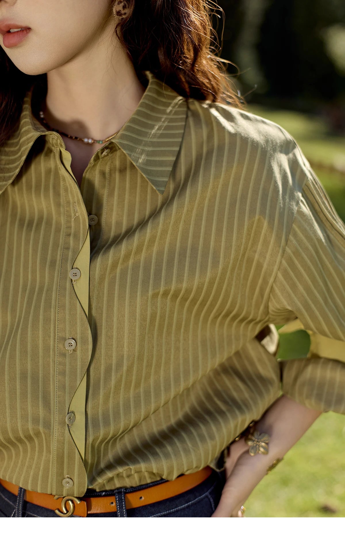 MISHOW Women's Striped Casual Shirt Retro Lapel Contrasting Cuffs MXD42C0301