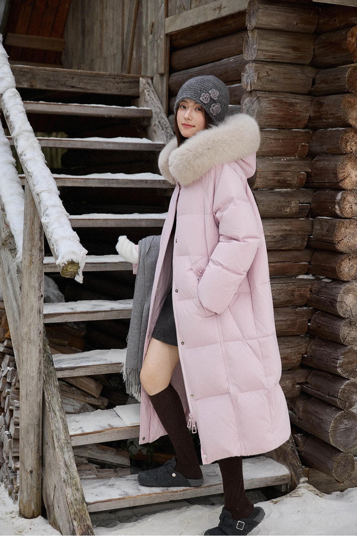 Mishow Hooded 90% White Duck Down Long Coat MXE51Y0079