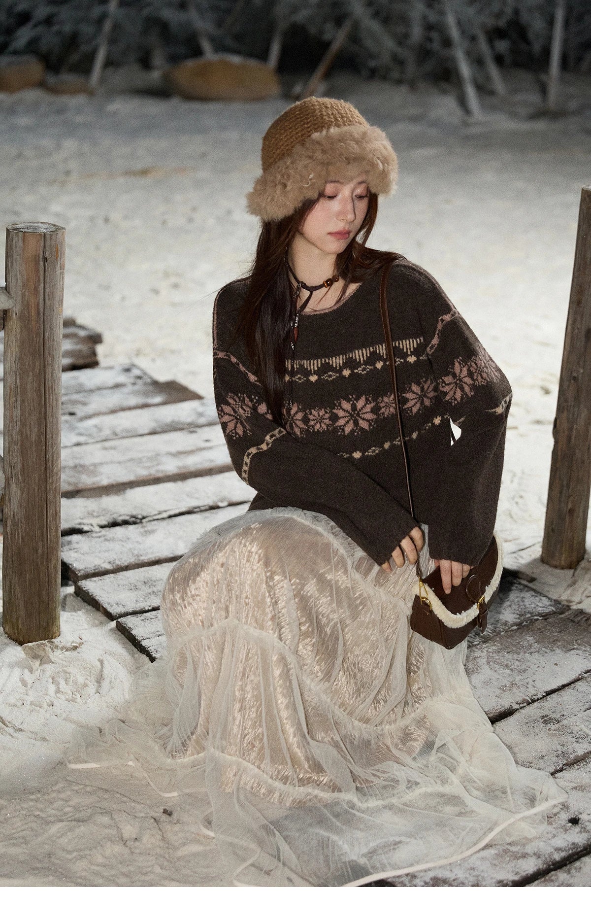 Mishow Brown Snowflake Jacquard Crew Neck Pullover MXE86Z2655