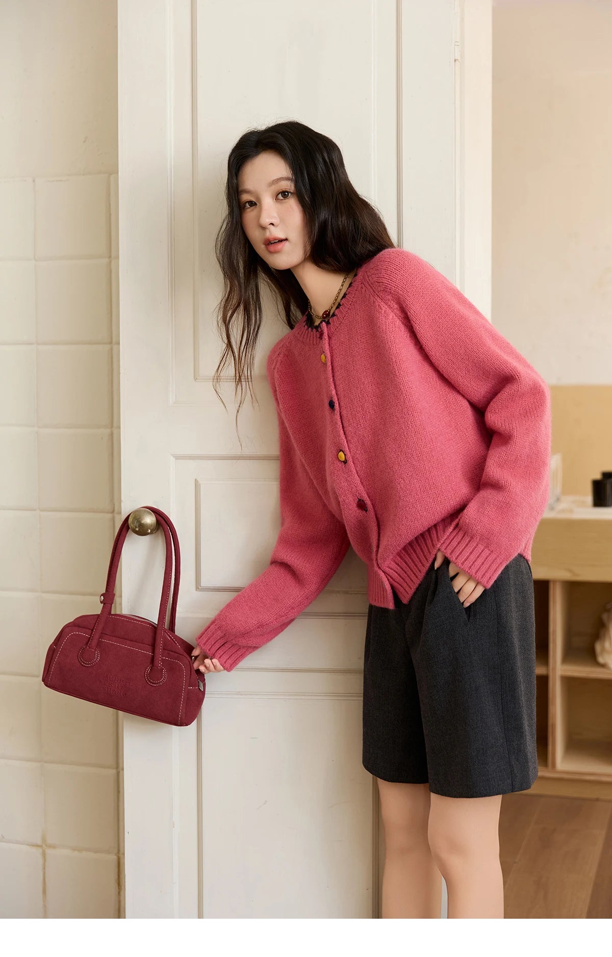 Mishow Color Button Minimalist Crew Neck Cardigan MXE88Z2688