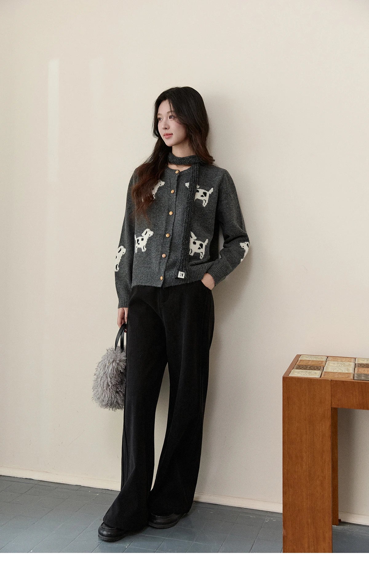 Mishow Puppy Jacquard Crew Neck Cardigan MXE93Z2950