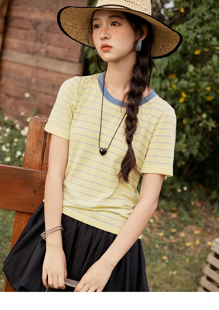 Mishow Striped Contrast Round Neck Tee MXE35Z1270