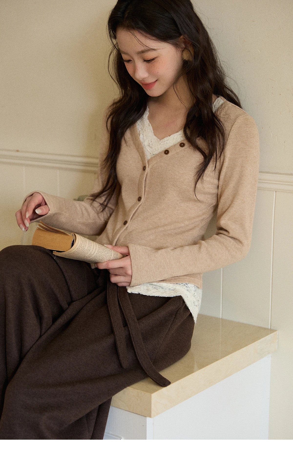 Mishow V-Neck Lace Trim Knit Top MXE86Z2673