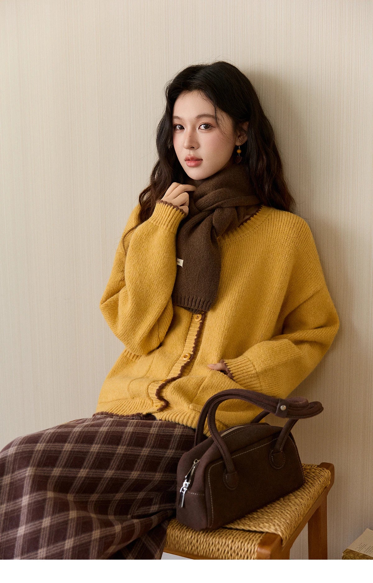 Mishow Yellow Color Collision Edge Pocket Cardigan MXE94Z2973