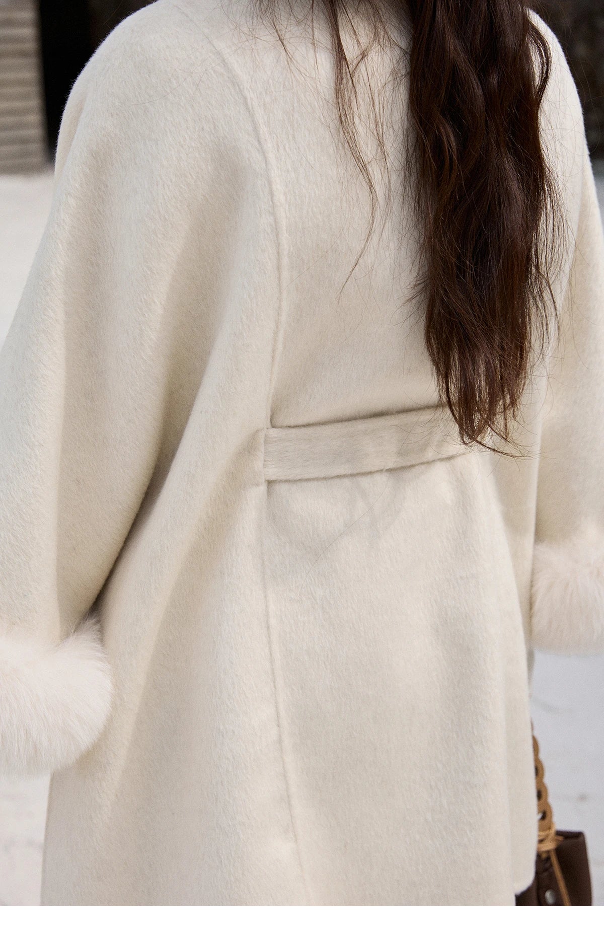Mishow 100% Wool Cape with Detachable Furry Cuffs MXE90W0947
