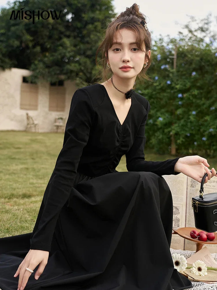 Mishow Black Knitted Smocked V-Neck Dress MXC59L1640