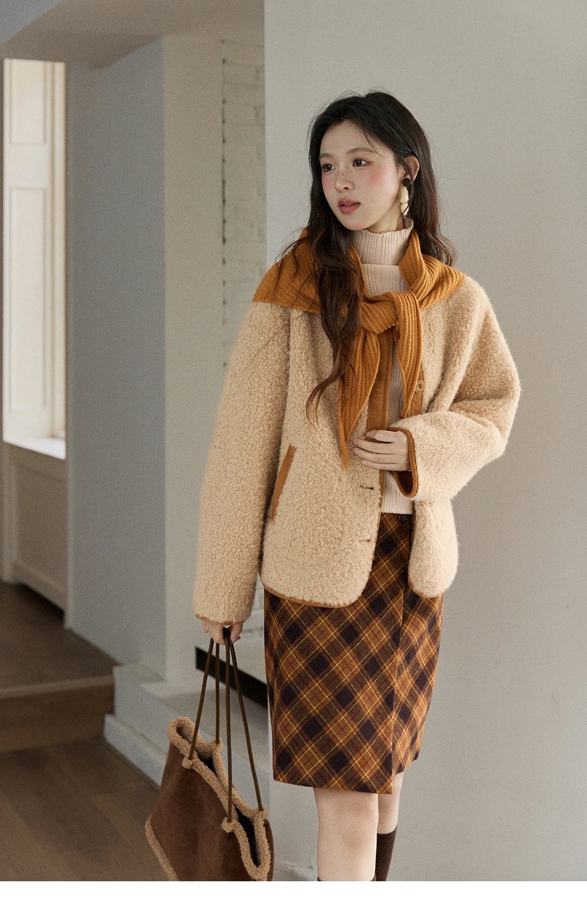 Mishow Lamb Wool Jacket with Color Block Knitted Shawl MXE91W0969