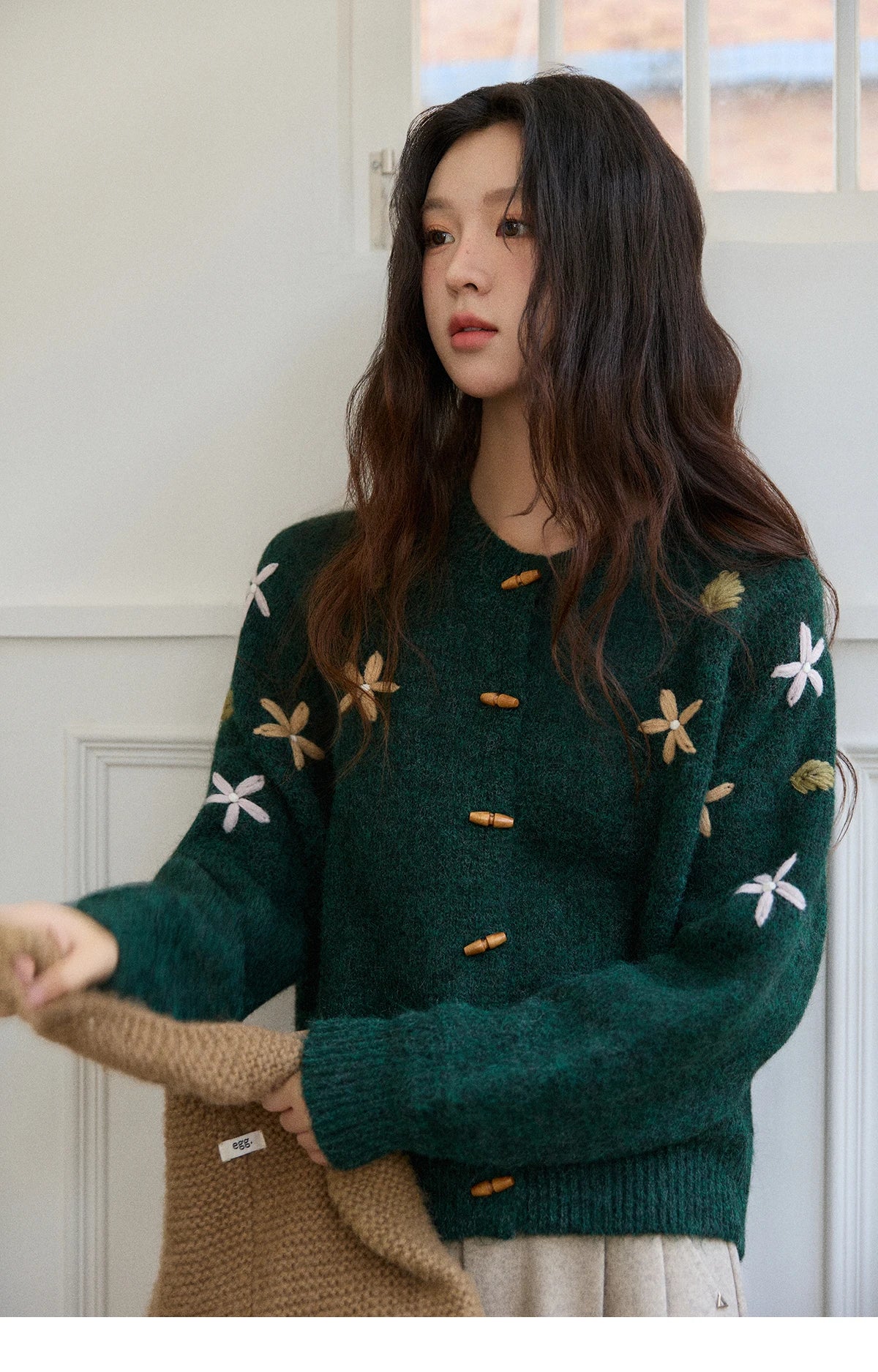 Mishow Green Retro Flower Embroidery Cardigan MXE86Z2729