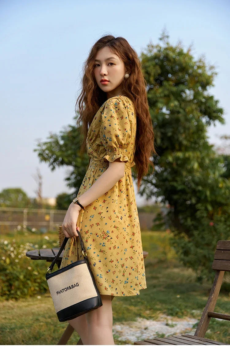 Mishow Retro Puff Sleeve V-Neck Shirring Dress MXC33L1374