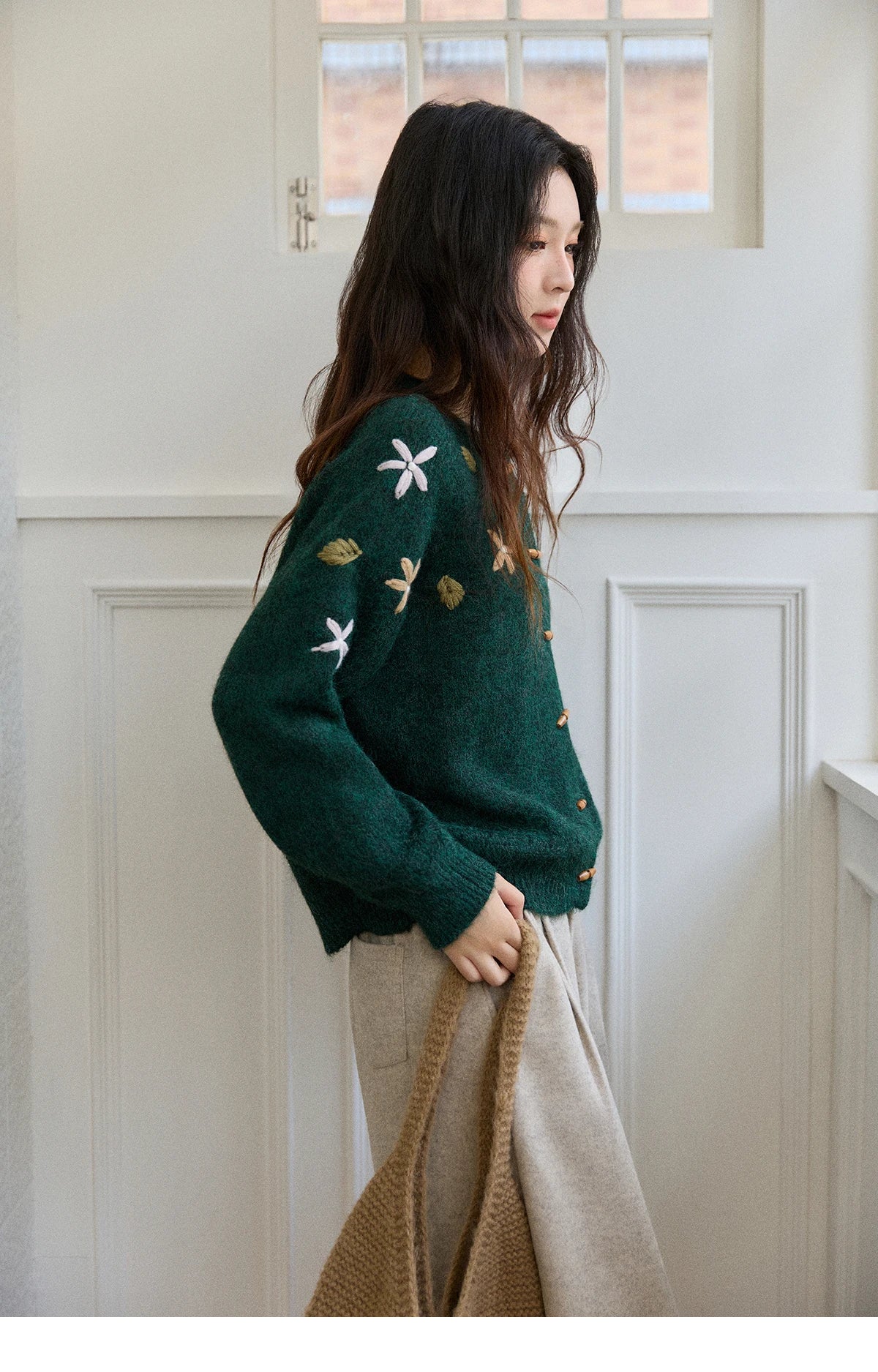 Mishow Green Retro Flower Embroidery Cardigan MXE86Z2729