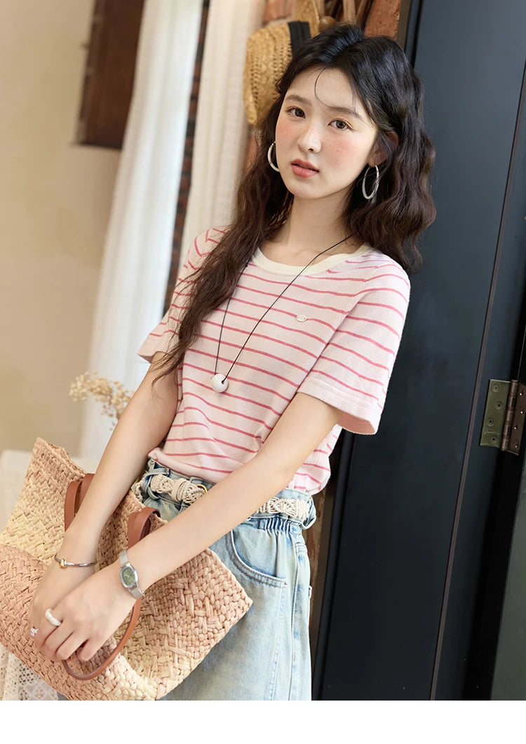 Mishow Striped Contrast Round Neck Tee MXE35Z1270