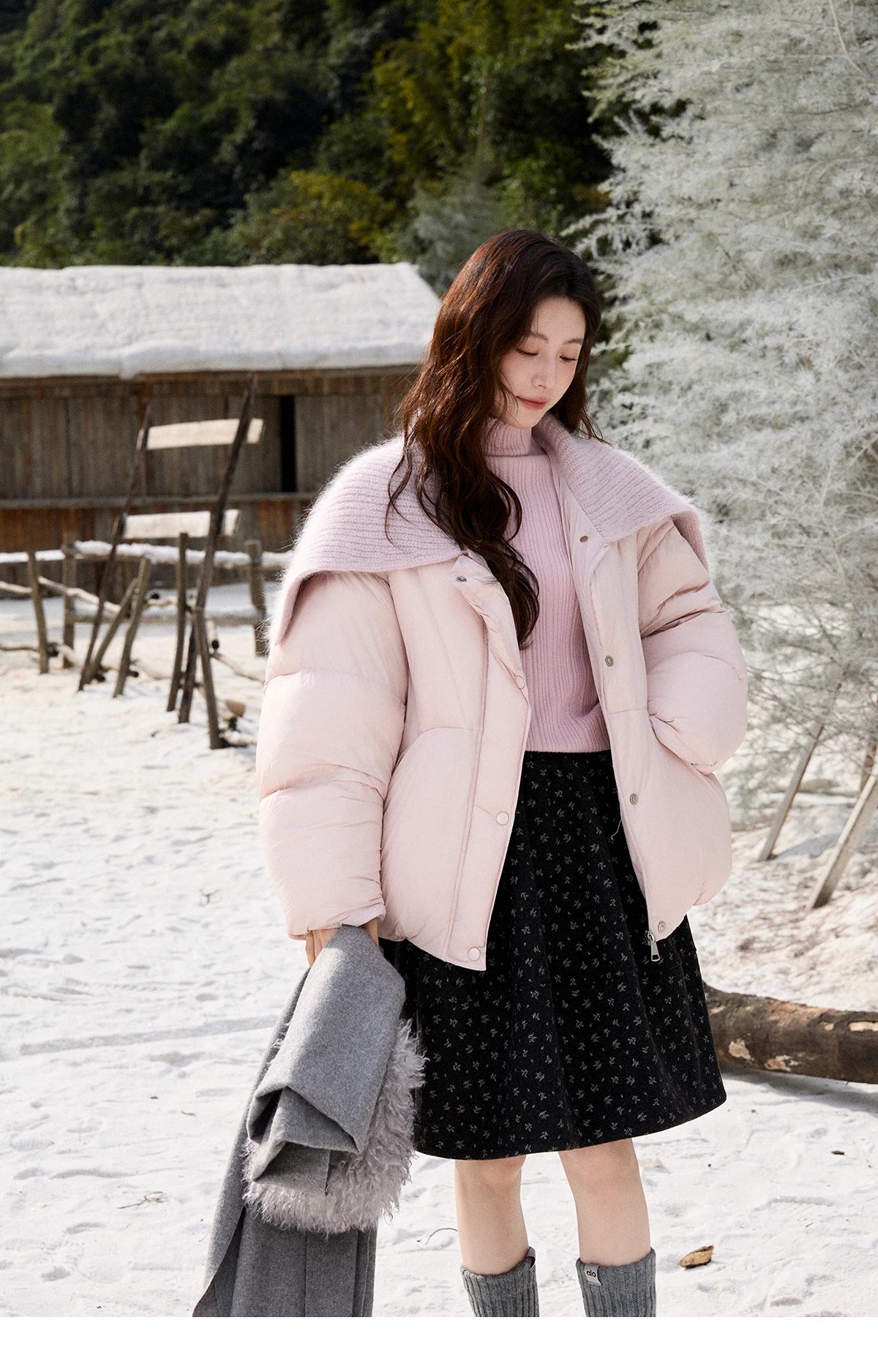 Mishow Pink Woolen Lapel Short Down Jacket MXE92Y0089