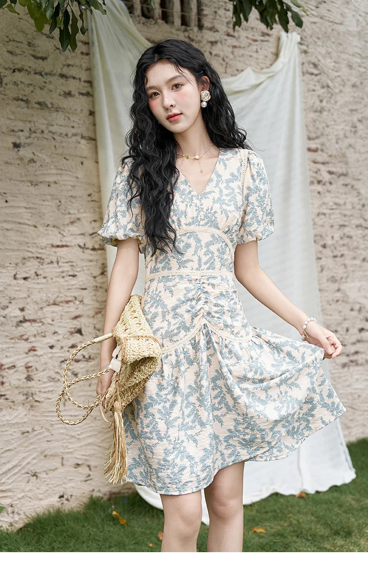 Mishow French Vintage Bubble Sleeve Lace Dress MXD24L1730