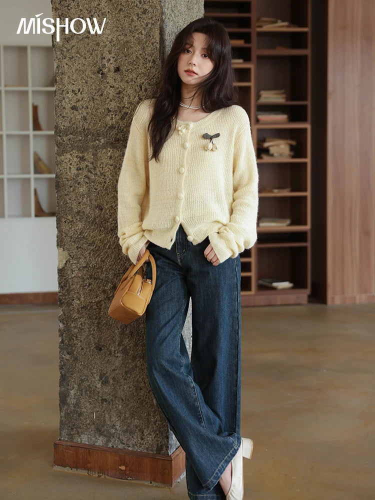 Mishow Camellia Brooch Round Neck Cardigan MXE44Z1390