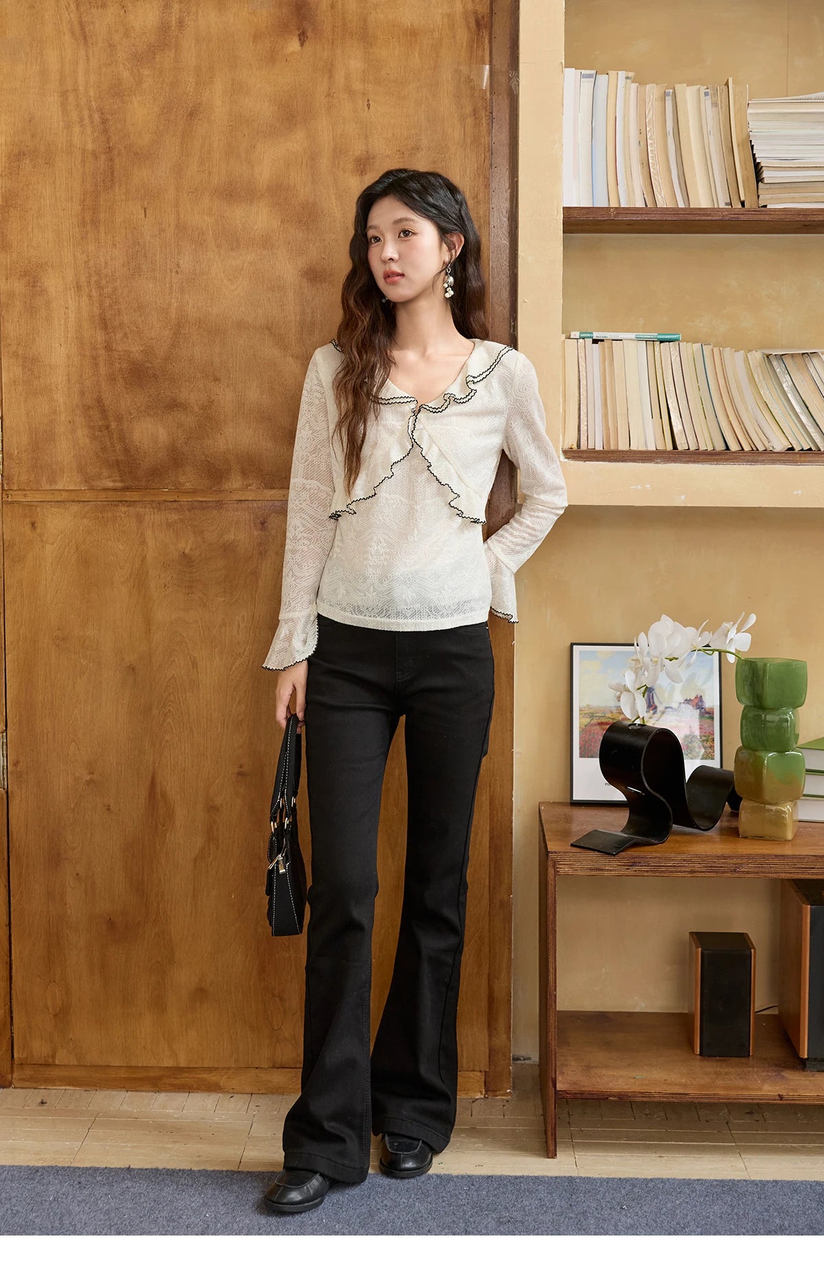 Mishow Vintage Black High Waist Flared Jeans MXE51K1098