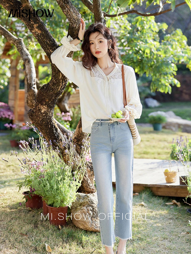 MISHOW Lace Patchwork Shirt V-Neck Fungus Edge Petal Sleeve MXE13X1713