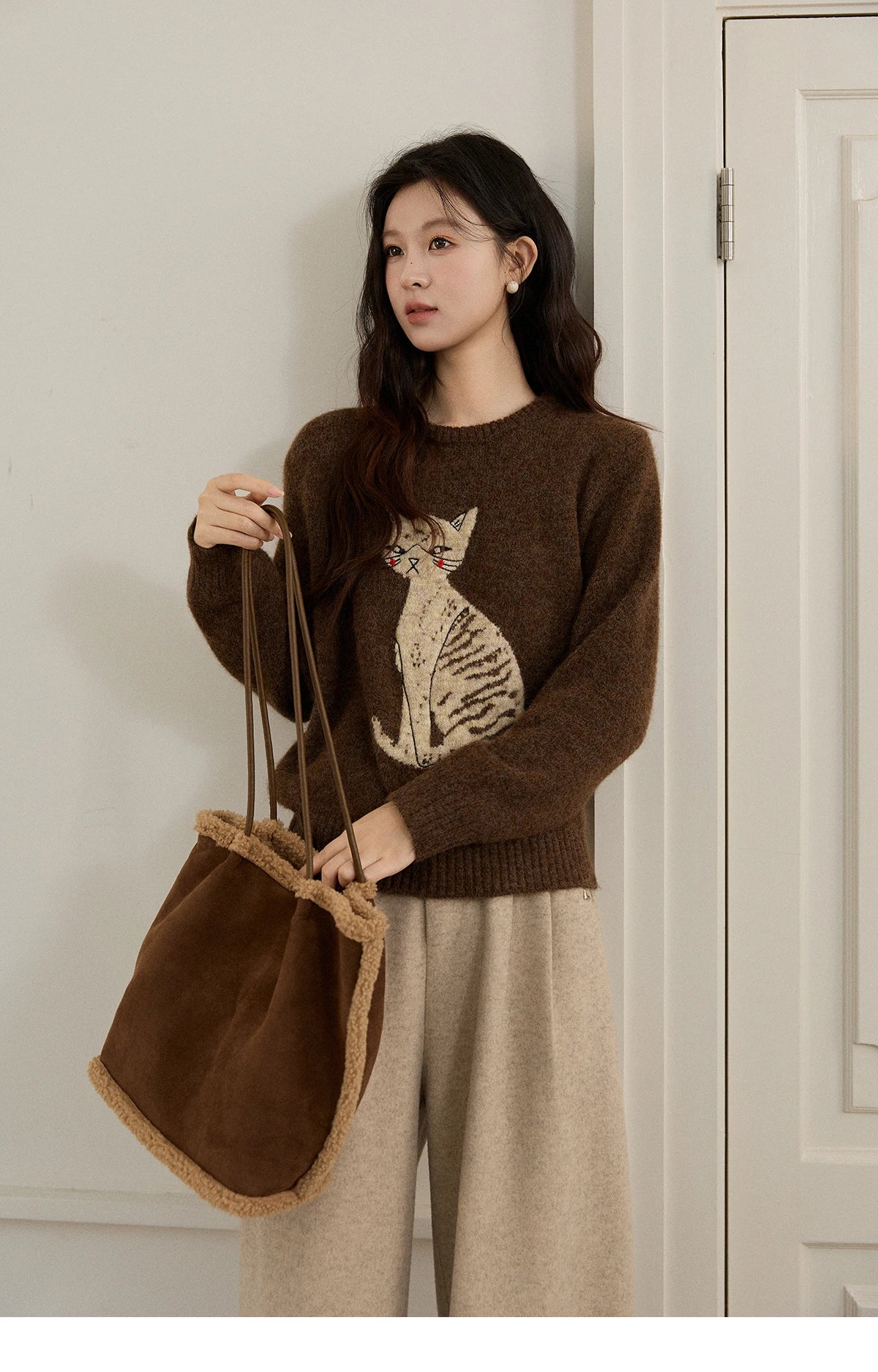 Mishow Brown Cat Pattern Jacquard Pullover MXE94Z2991