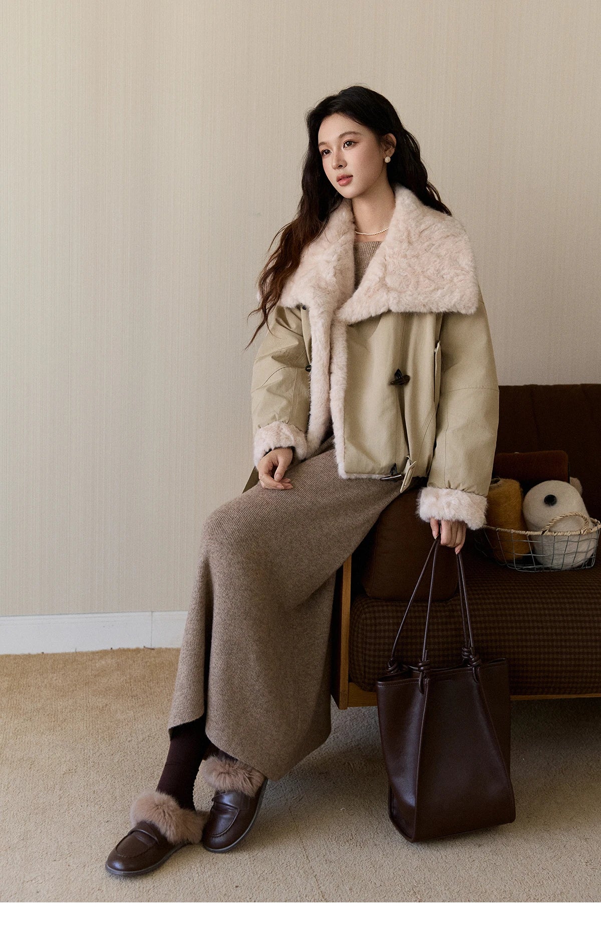 Mishow Large Lapel Fur Collar Down Jacket MXE94W1046