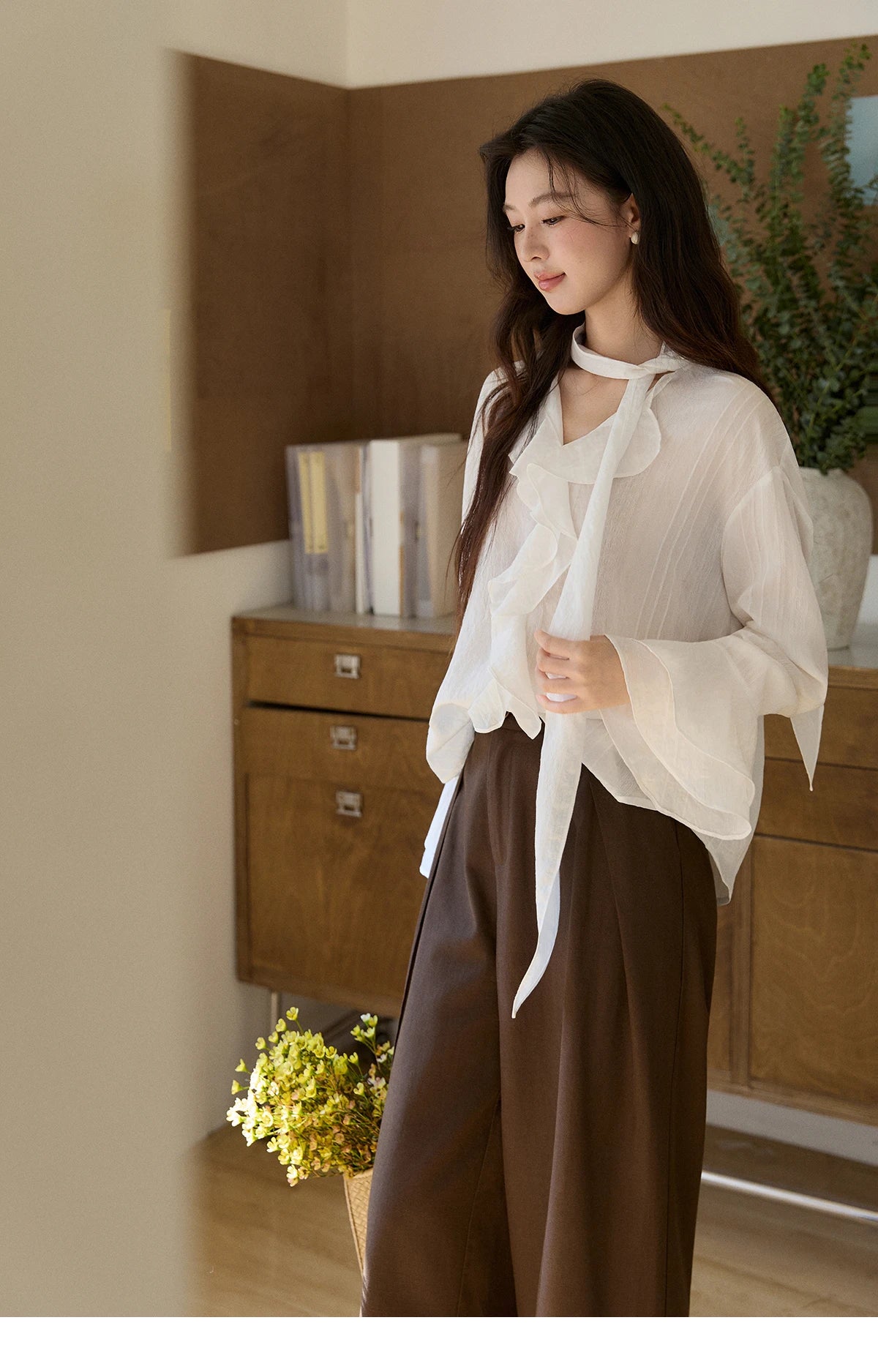 MISHOW Ruffle Trim Chiffon Blouse Detachable Scarf MXF108X0999