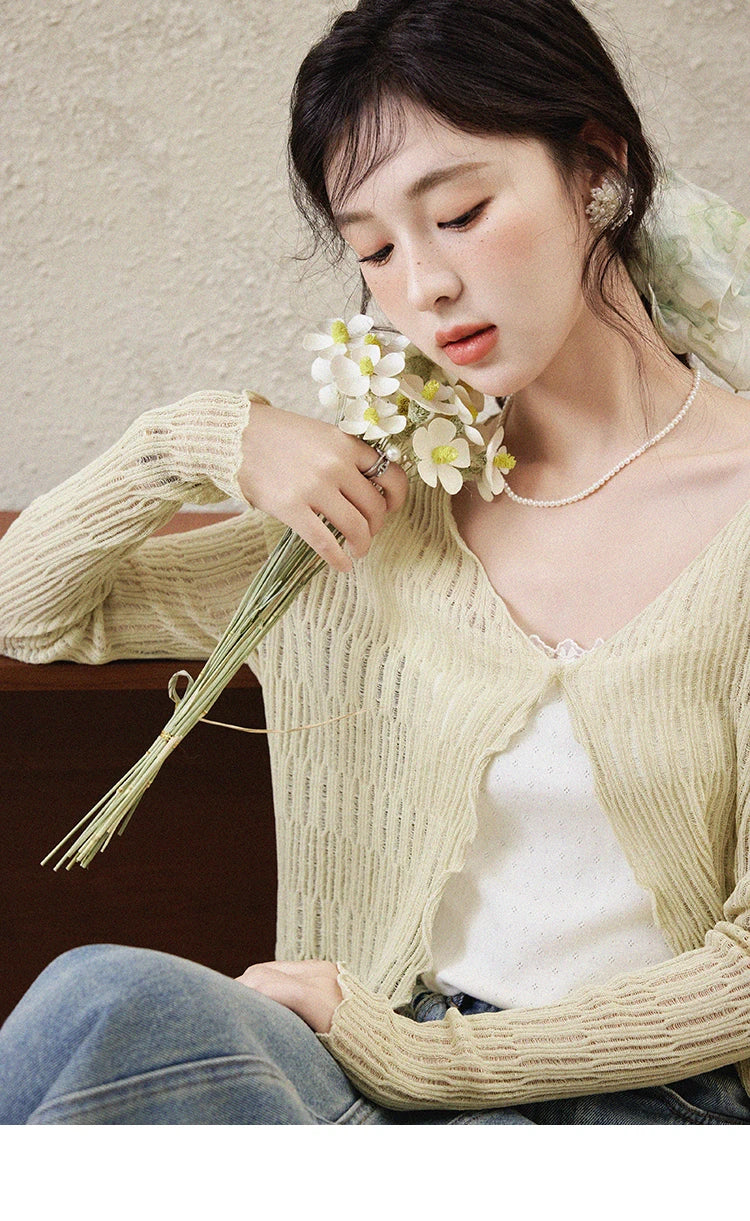 Mishow Casual V-Neck Slim Knit Cardigan MXE16Z1193